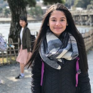 Meet your Posher, Monica